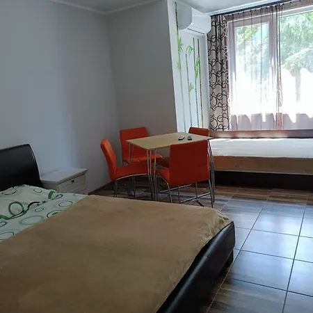 Апартамент Astara