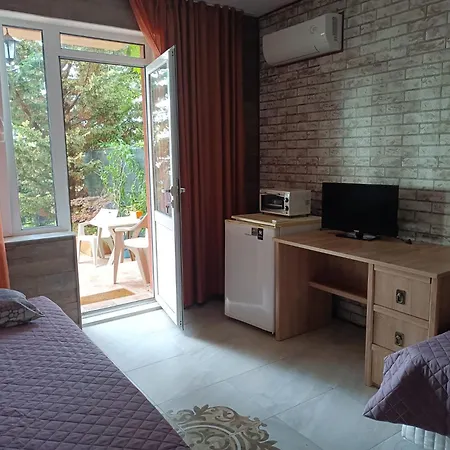 Astara Апартамент